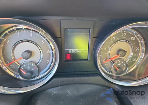 2014 Chrysler Town & Country Touring from USA, damaged, VIN 2C4RC1BG7ER434038